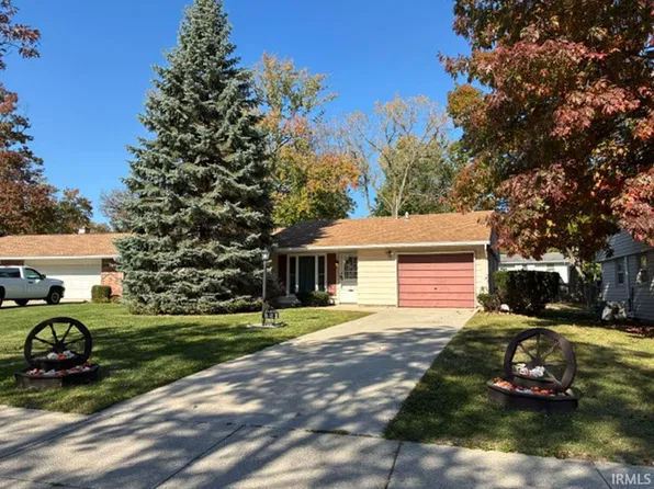 821 Lemonwood Ct, Fort Wayne, IN 46825