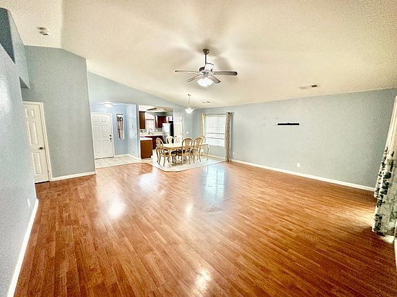 5th image of 5574 E Tower Ave