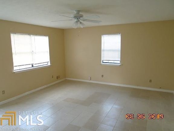 2nd image of 2768 Wood Hollow Ln