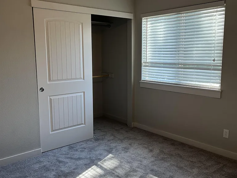 1236 S Columbus St #1 — Photo 16