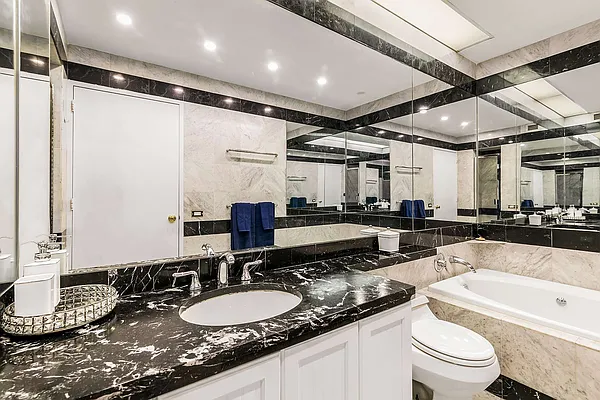Rented by Compass | media 13
