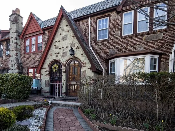 88-31 62nd Drive image 1 of 23