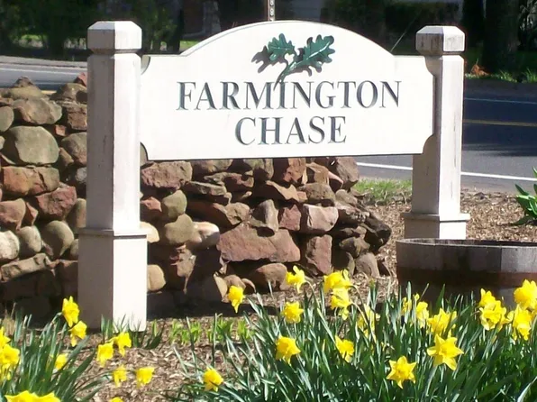 25 Farmington Chase Crescent #25, Farmington, CT 06032