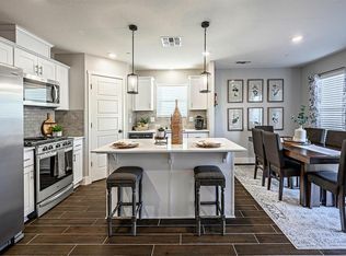 382 Geiss Ct, Los Banos, CA 93635