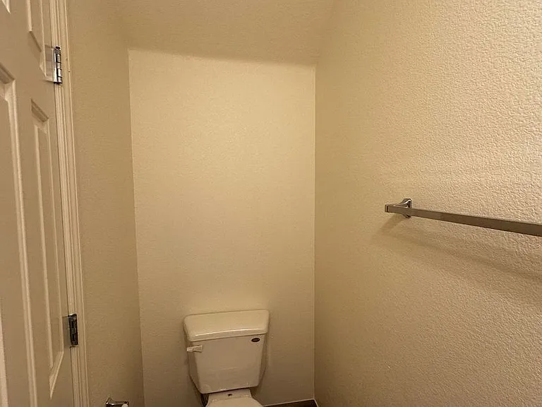 6186 Pacific Dogwood Ave — Photo 11