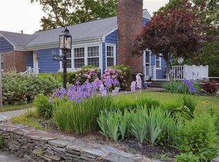 31 Petti Dr, West Warwick, RI 02893