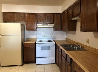 1203 E Hobbs St, Roswell, NM 88203