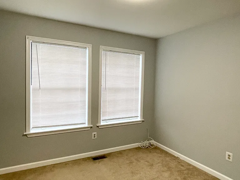 240 Teasdale Pl — Photo 13