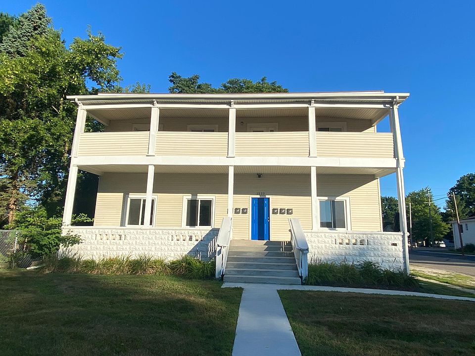 1st image of 1523 Saint Clair River Dr #4