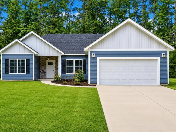 2994 Manning St., Loris, SC 29569