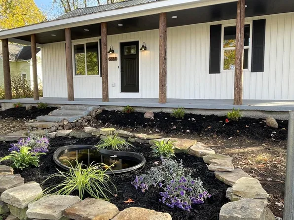 5881 Harlem Rd, Galena, OH 43021