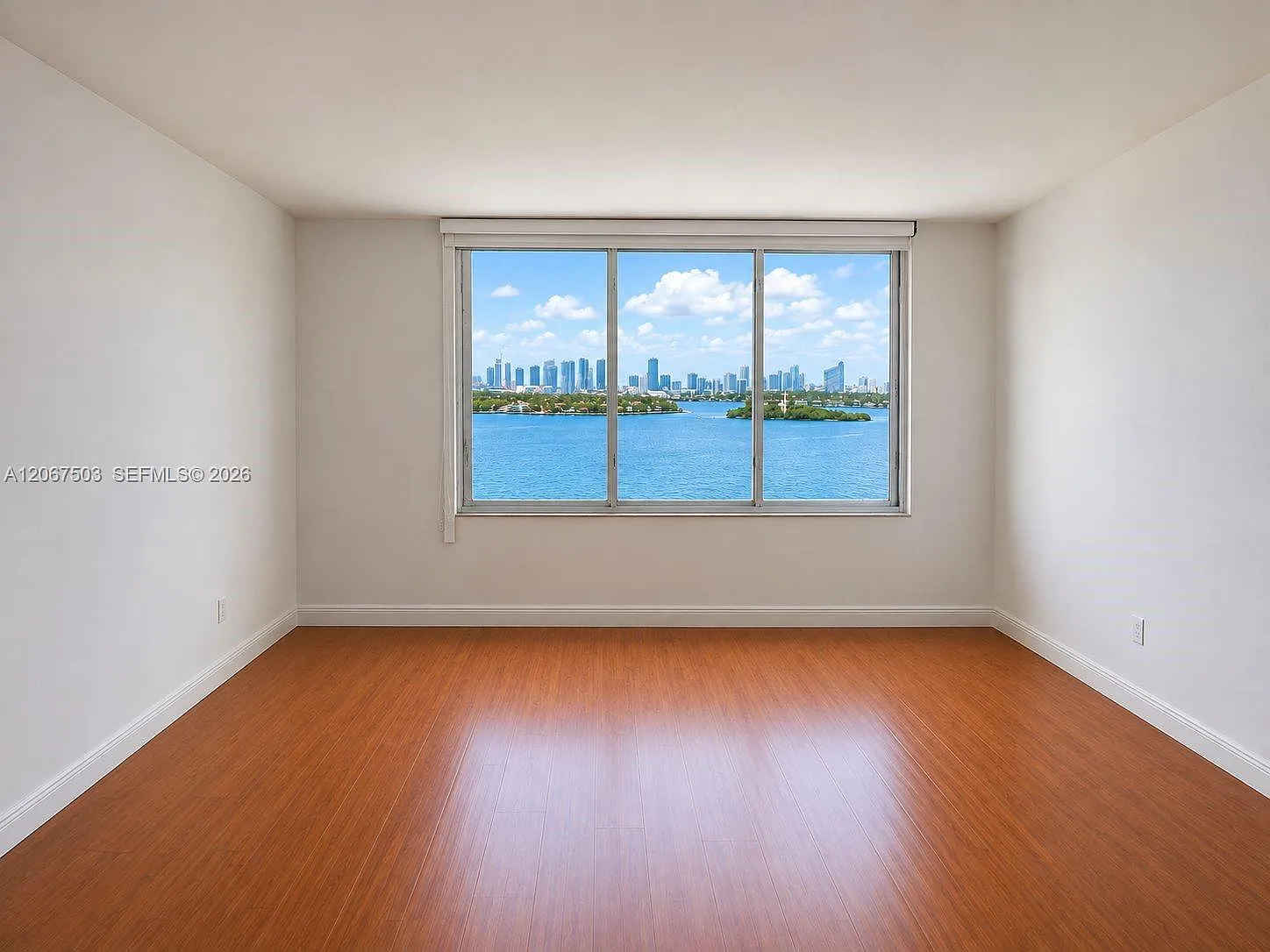 Mirador 1200 Condo — Photo 4