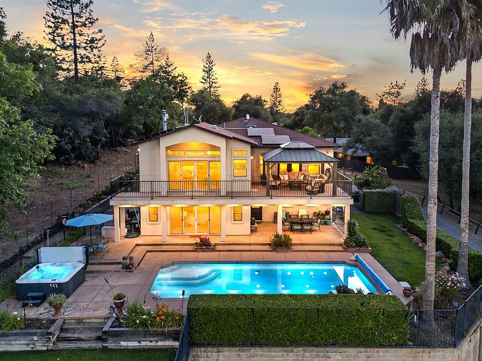 1st image of 2881 Dos Vistas Dr