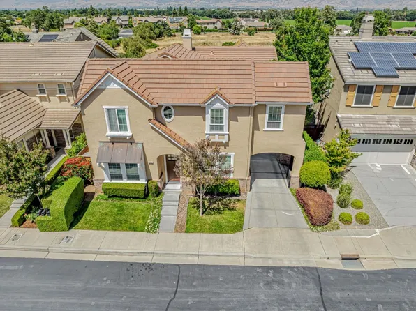 5812 Cajon Way, Gilroy, CA 95020