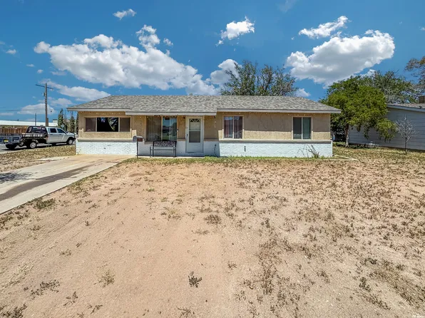 922 W Princess Jeanne Dr, Hobbs, NM 88240