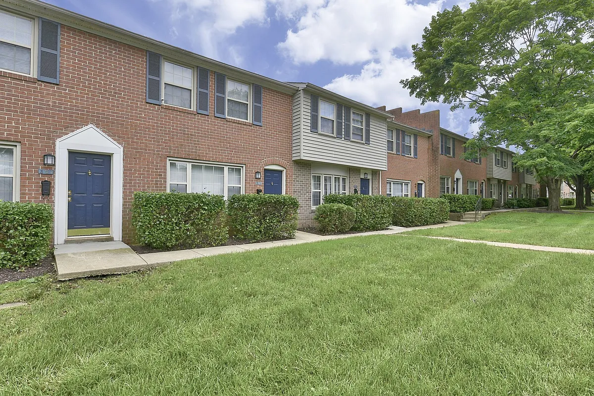 Building Photo - Williston Apartments & Townhomes