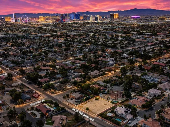 5675 Palmyra Ave, Las Vegas, NV 89146