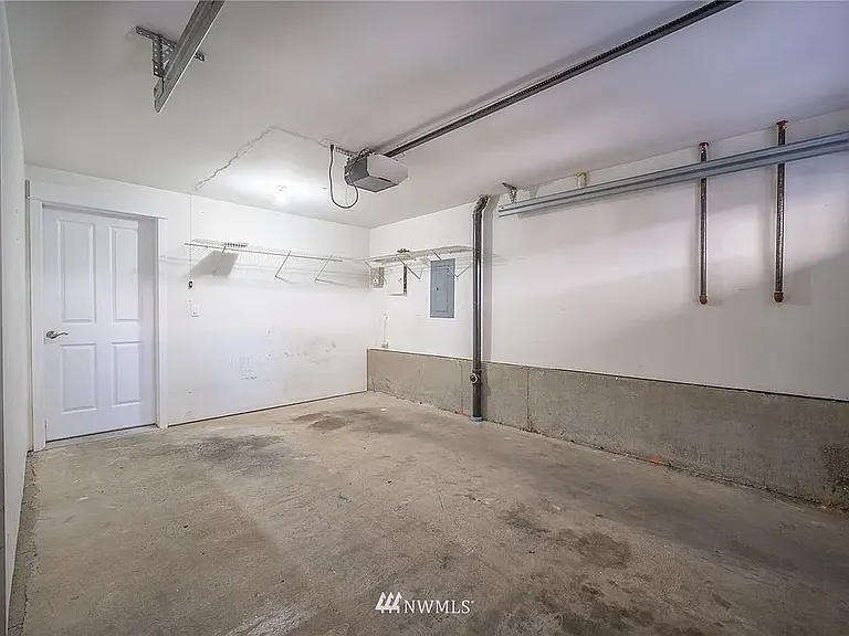 8560 Mary Ave NW #B — Photo 15