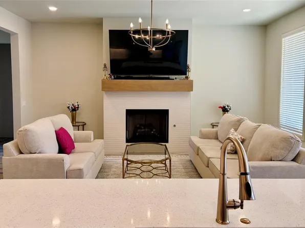 2509 Crystal Creek Dr, Yukon, OK 73099