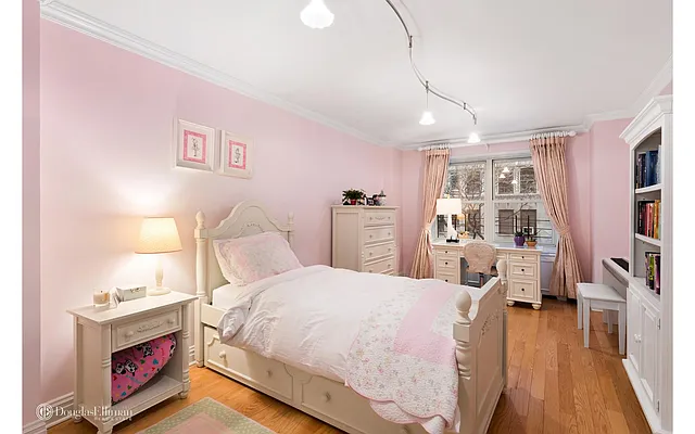 Sold by Douglas Elliman | media 6
