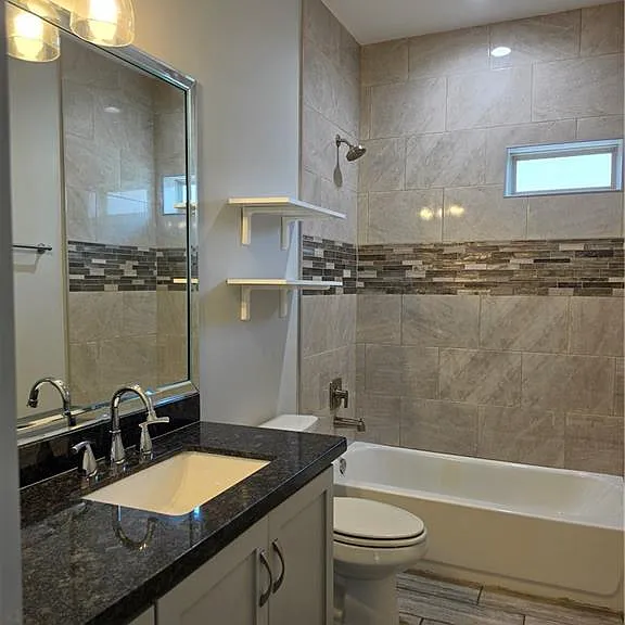 5804 Nightingale Ave #4 — Photo 8