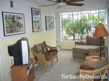 5th image of 226 Garfield Dr