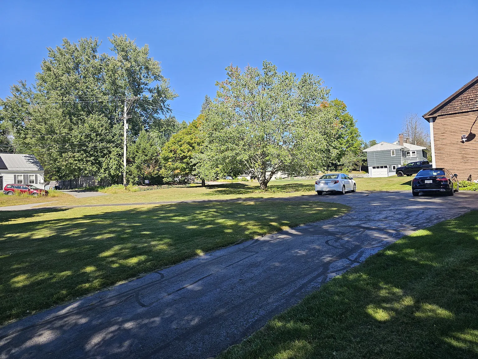 4 bed, 1228 sqft, $2,500 — Photo 3
