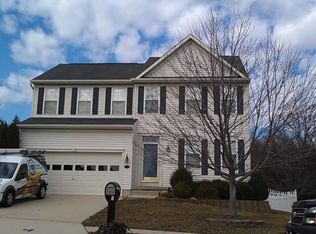 456 Hawk Ridge Ln, Sykesville, MD 21784