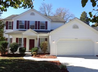 12020 Regent Ridge Ln, Charlotte, NC 28278