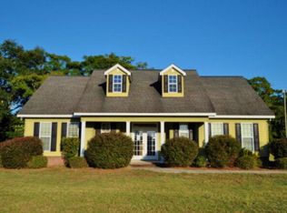 133 Baymeadows Cir, Fitzgerald, GA 31750