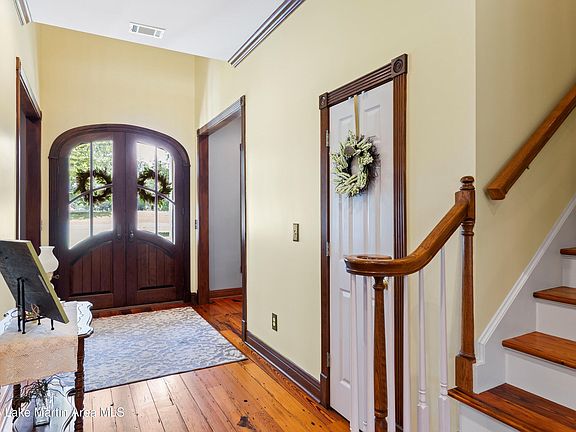 5th image of 143 Glynlakes Dr