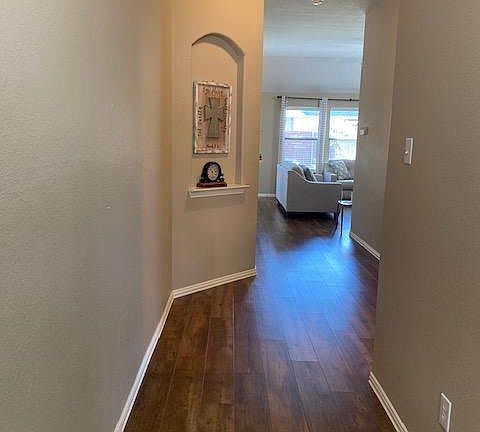 4th image of 2744 Cascade Cove Dr