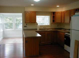 50 Elm St, North Berwick, ME 03906