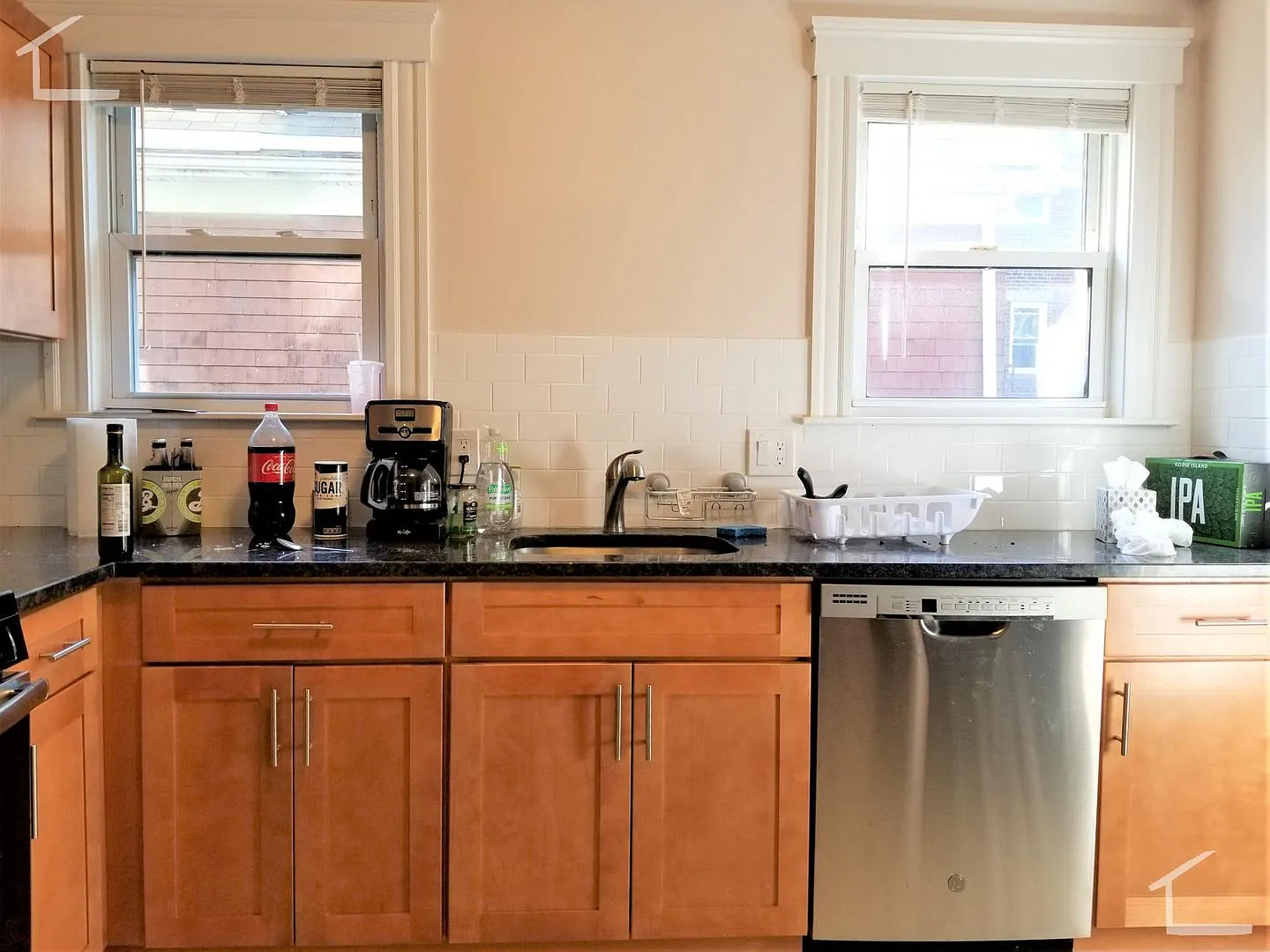 Gem, Xl Apt In Packards Corner With Serious Renovation! Near Boston University, Perfect For Stude... — Photo 2