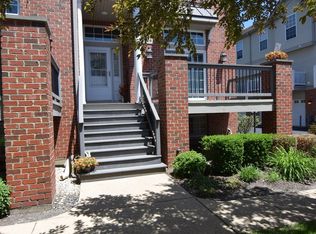404 N Harrison St, Algonquin, IL 60102