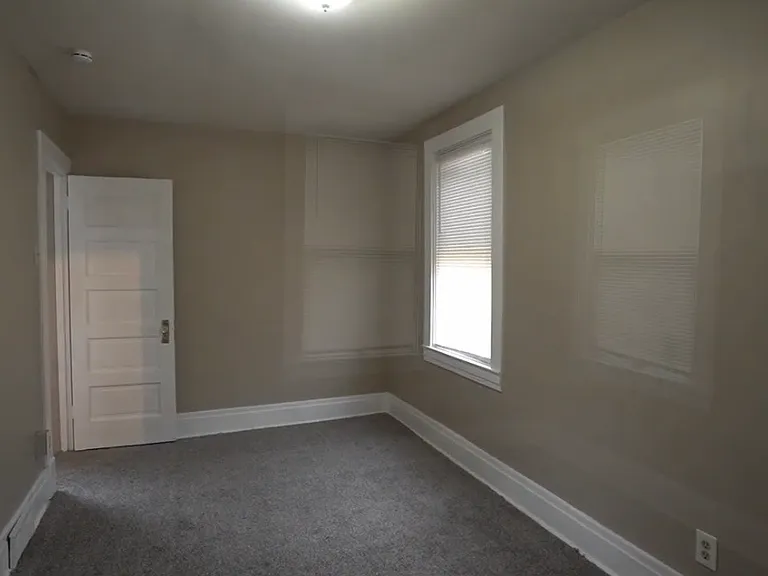 109 Gross St — Photo 15
