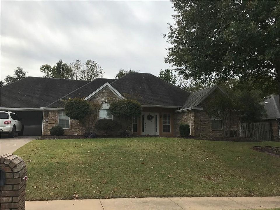 1st image of 3511 E Madison Dr
