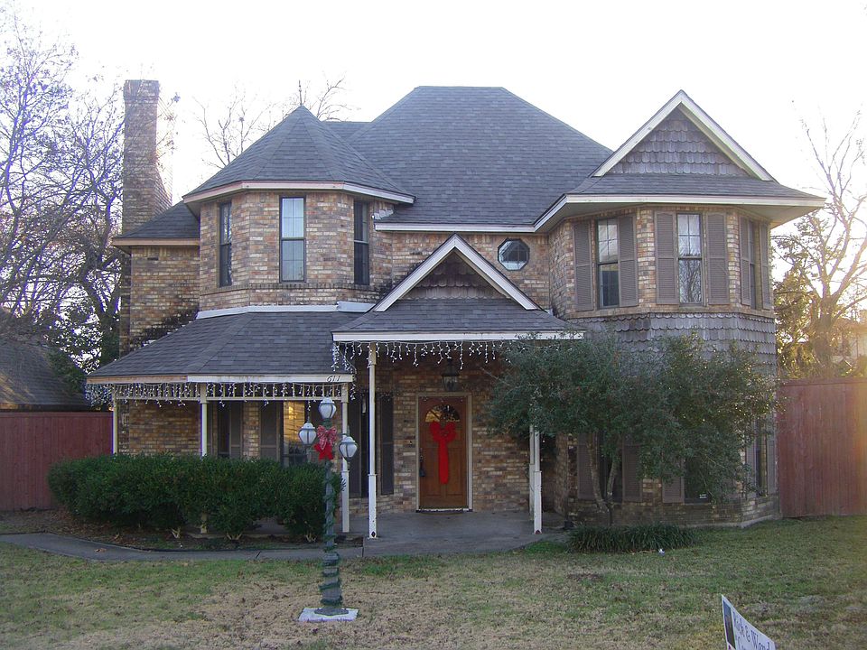 1st image of 611 Shady Ln