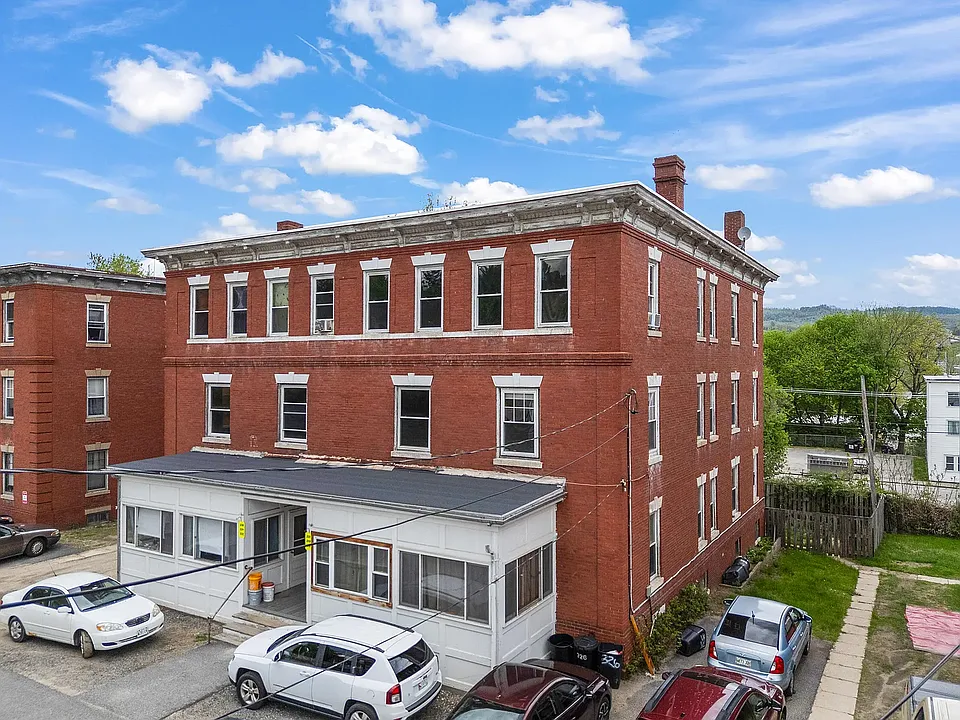 336 Hancock St #3