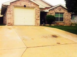 3030 Castillo Dr, Dallas, TX 75236
