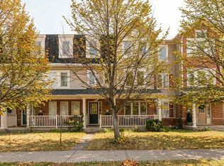 1752 Maple Grove Rd, Ottawa, ON K2S 0E4