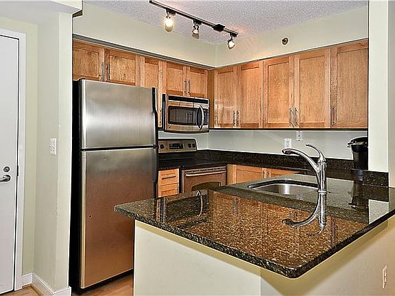 4th image of 7500 Woodmont Ave #S701