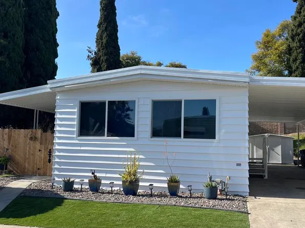 2003 Bayview Heights Dr Space 11, San Diego, CA 92105