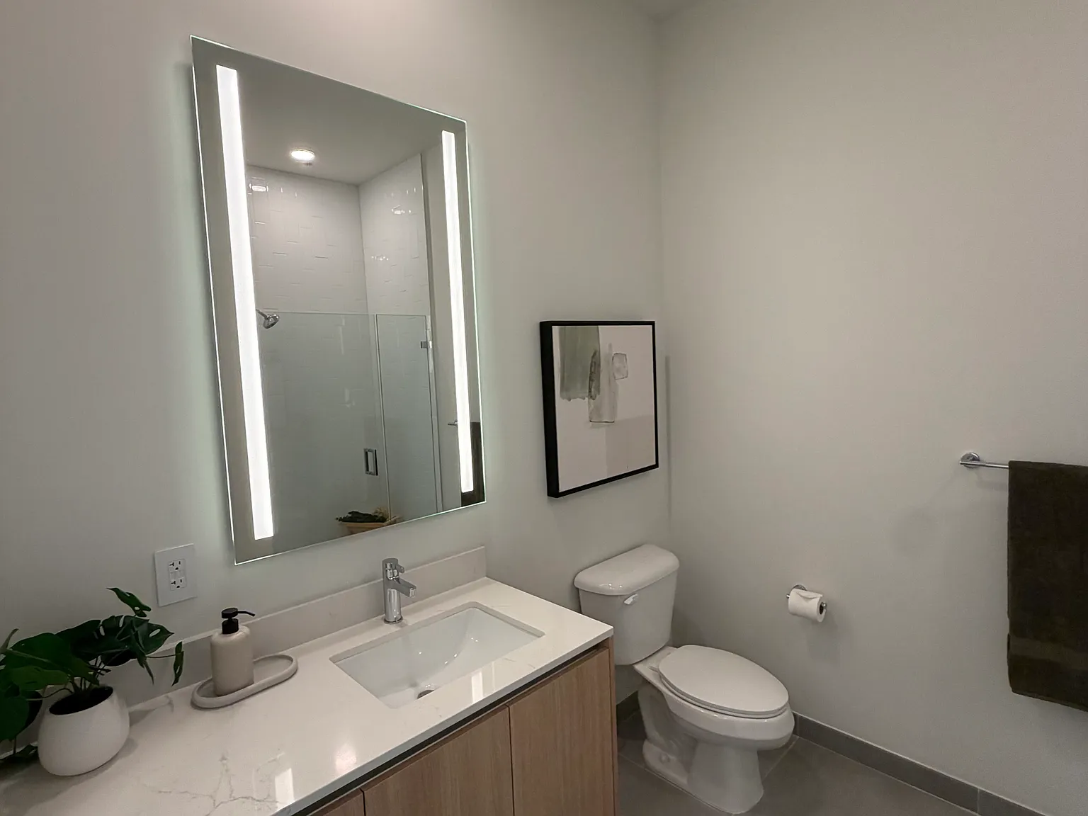 Studio, 486 sqft, $1,999 — Photo 3
