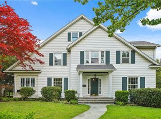 533 Highbrook Ave, Pelham, NY 10803