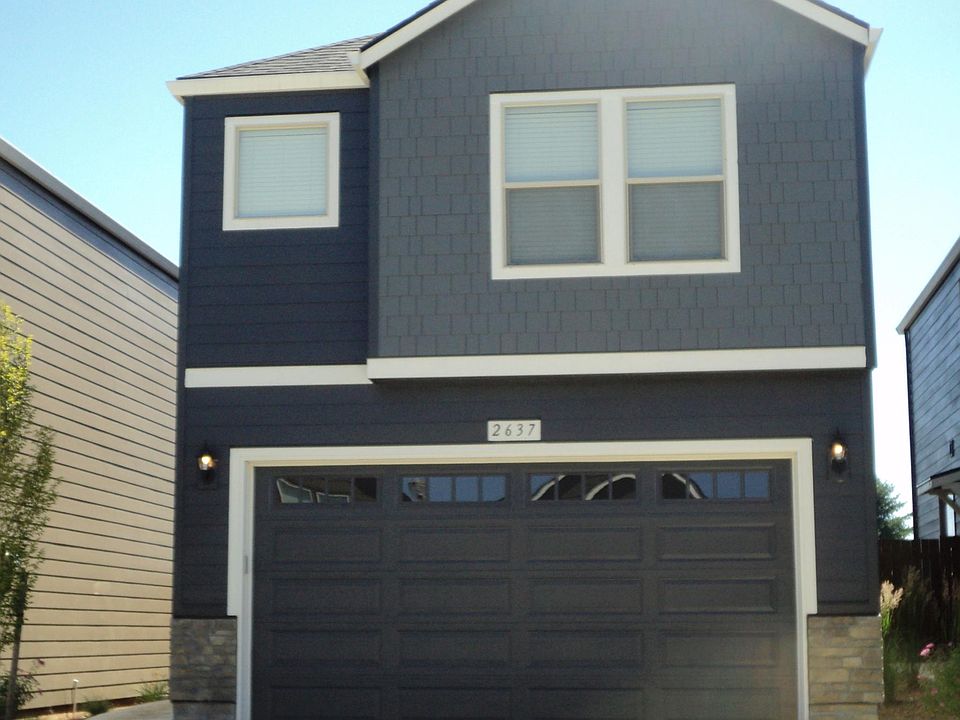 1st image of 2637 NE 131st Ct