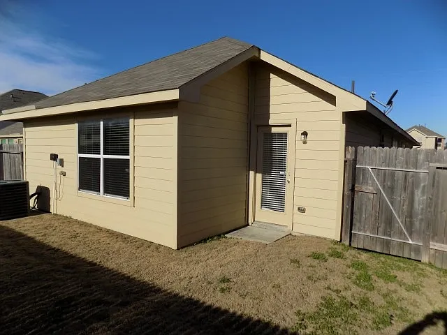 2519 Bammelwood Dr — Photo 15