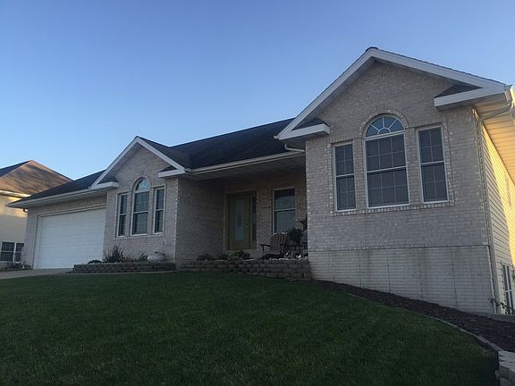 4th image of 22 Amaryllis Ln