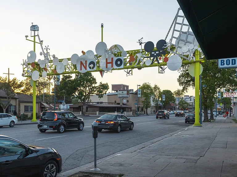 Noho Huston — Photo 29