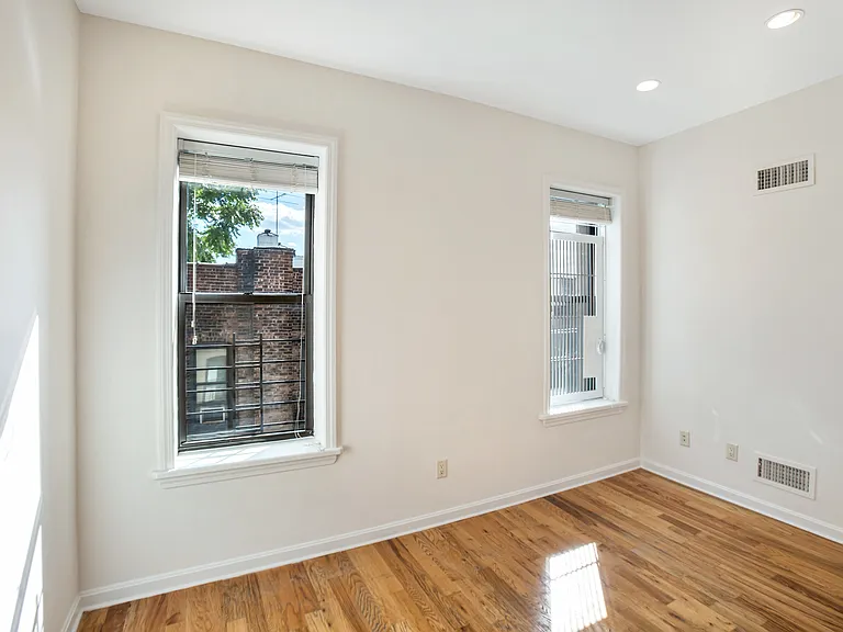 362 Eastern Pkwy #4C — Photo 3